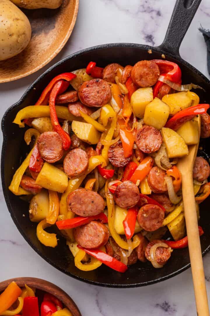 Smoked Sausage and Potatoes Skillet with Onions and Peppers - Happy ...